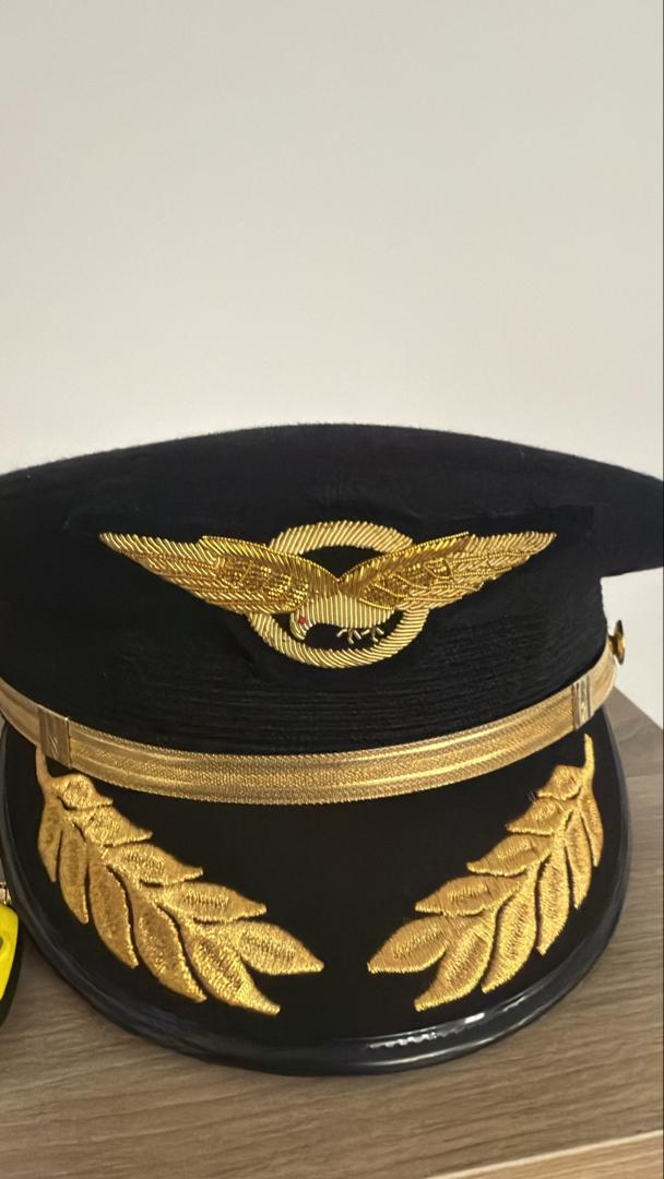 کلاه خلبانی و انواع کلاه مهمانداری - تصویر 3